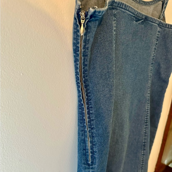 Denim Bodycon Dress - Picture 3 of 4